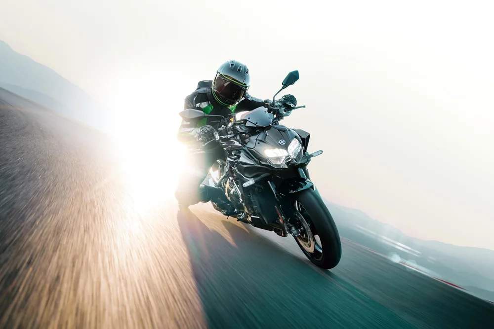 Preplňovaný naked bez kompromisov